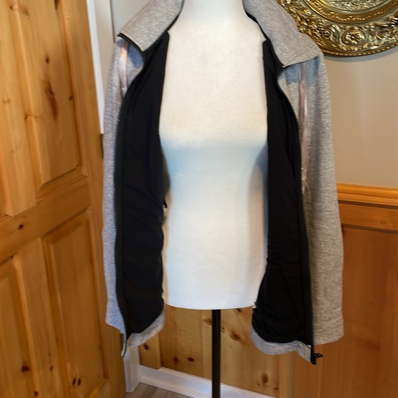 Lululemon zip up sweatshirt with adjustable waist size small - Picture 10 of 14
